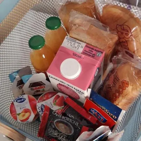 Acomodação com café da manhã  Lavilletta 4*